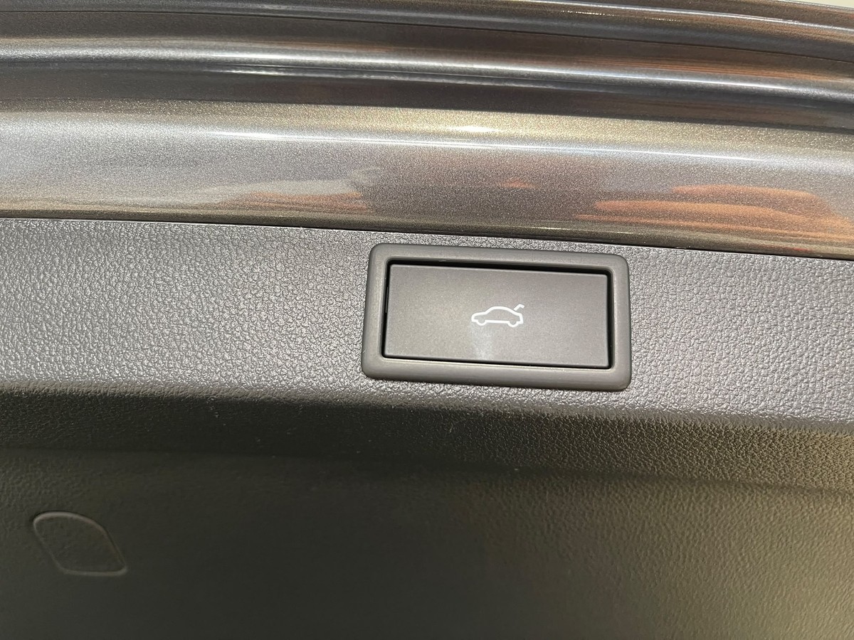 Skoda Octavia Combi 1.5TSI DSG ACC NAVI Winterpaket