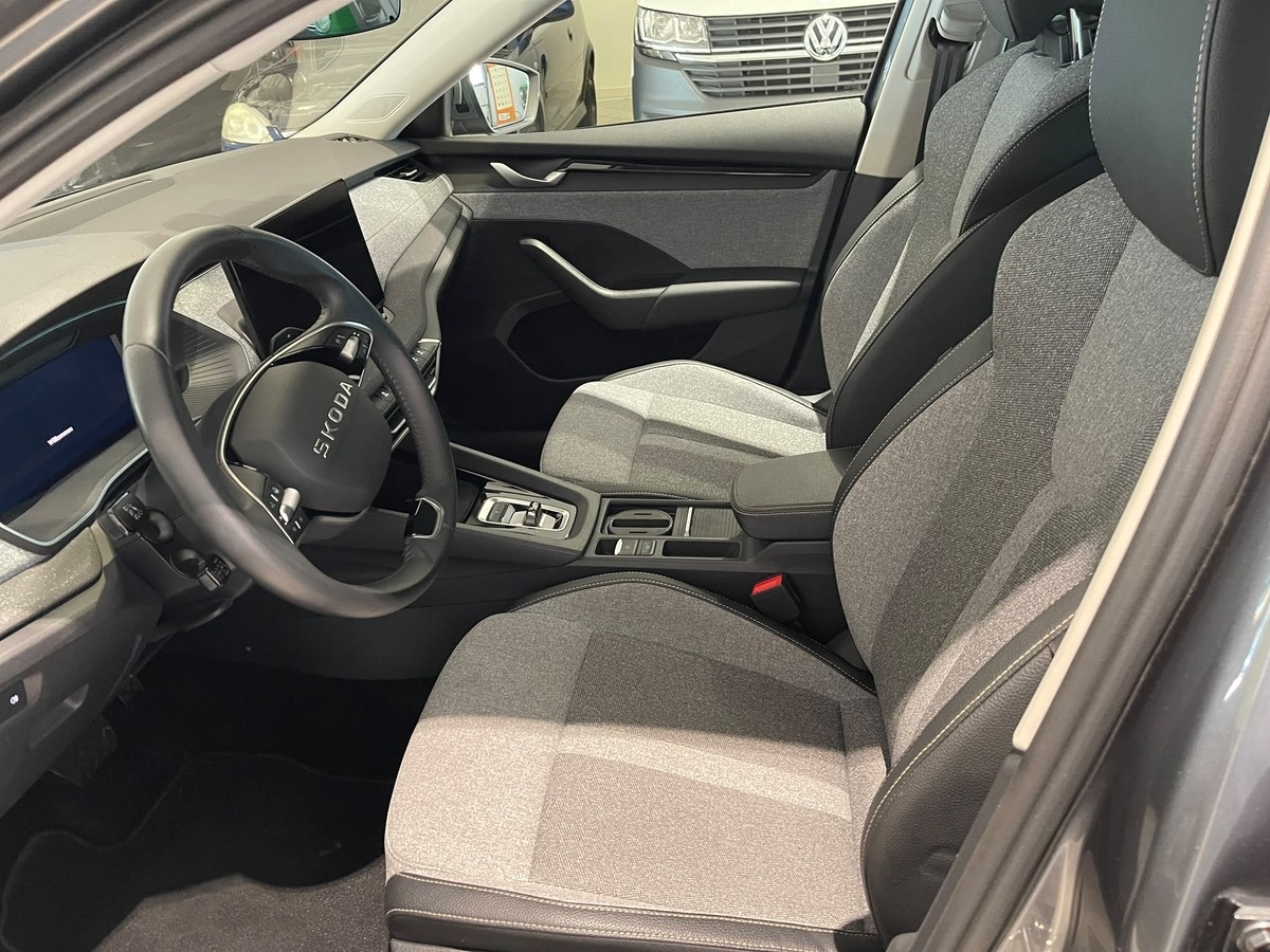 Skoda Octavia Combi 1.5TSI DSG ACC NAVI Winterpaket