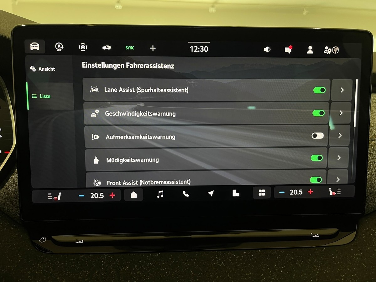 Skoda Octavia Combi 1.5TSI DSG ACC NAVI Winterpaket