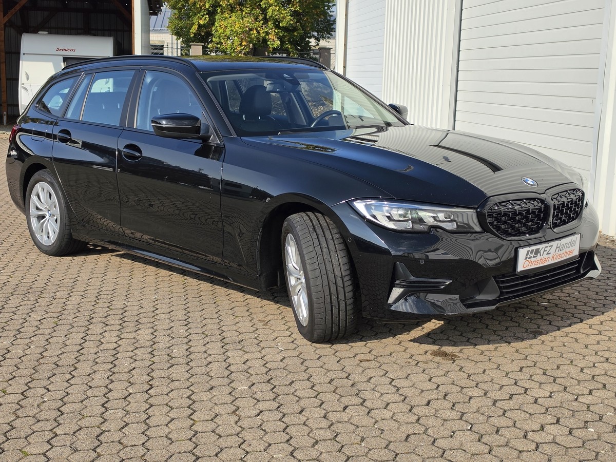 BMW 318d*Sportsitze*Pano*Live Cockpit Prof.*DAB*LED