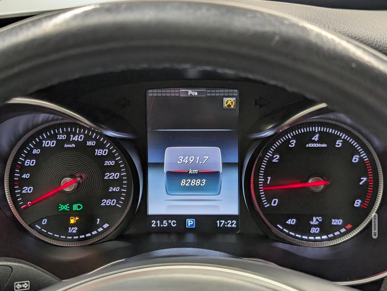 Mercedes-Benz C 180 Avantgarde LED/Navi/SHZ/el.HK/PDC/17-LM