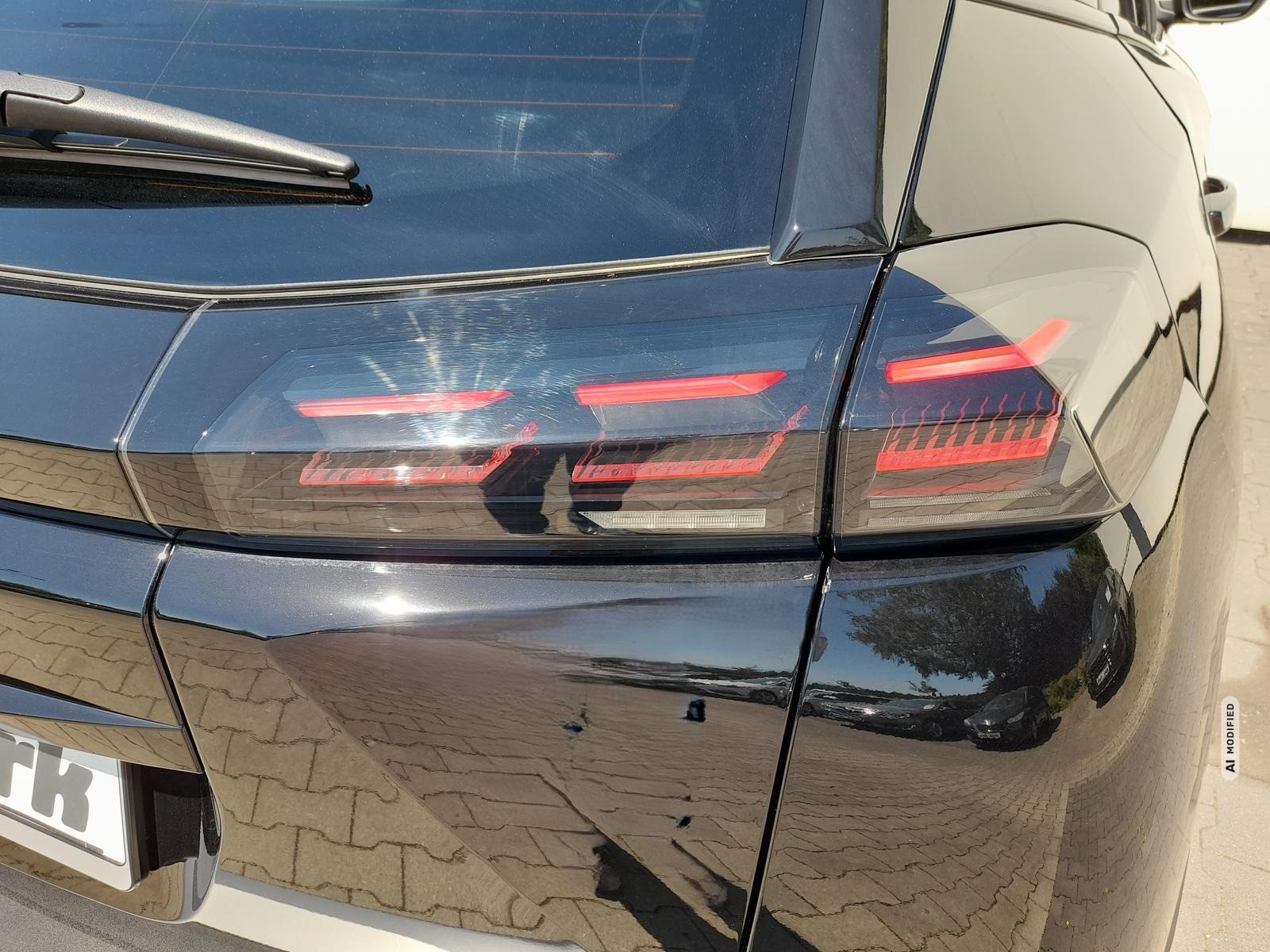 Peugeot 2008 e- GT NAVI~2xPDC~RFK360~LED~APP~DAB~ALU~GRA