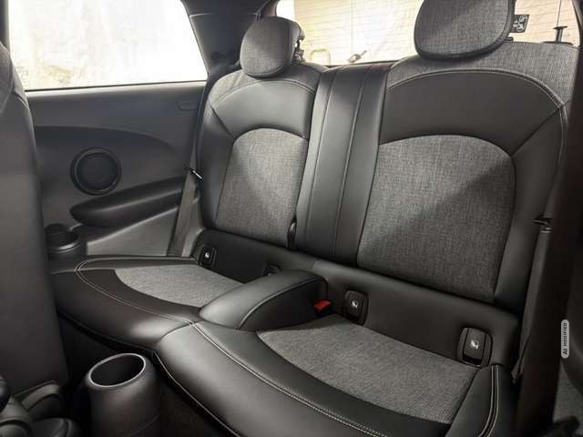 MINI Cooper SE Mini Trim M LED NAVI KAMERA SITZHEIZUNG