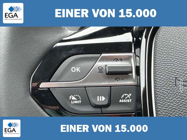 Peugeot 308 Allure SHZ+KAMERA+NAVI+KEYLESS+ACC+17 LM 1.5 Bl...