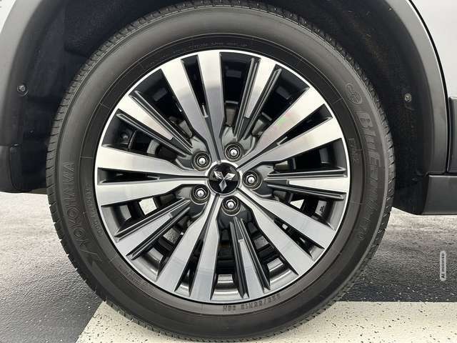 Mitsubishi Outlander Diamant Edition+ 2WD 