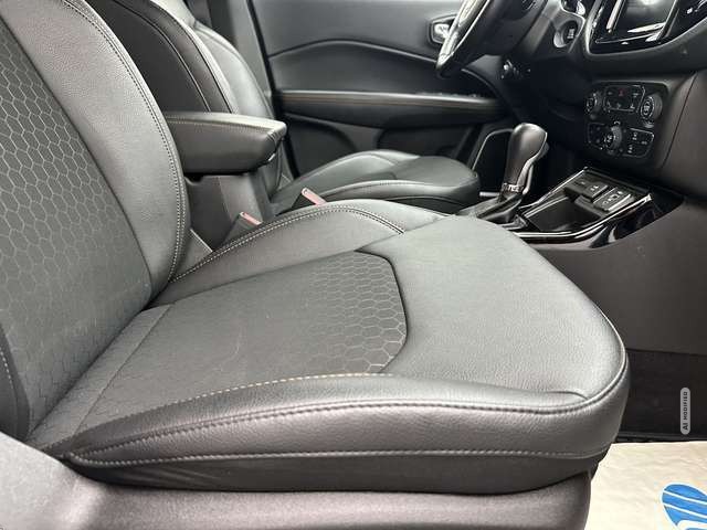 Jeep Compass Limited FWD 