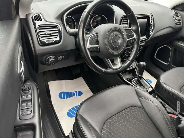 Jeep Compass Limited FWD 