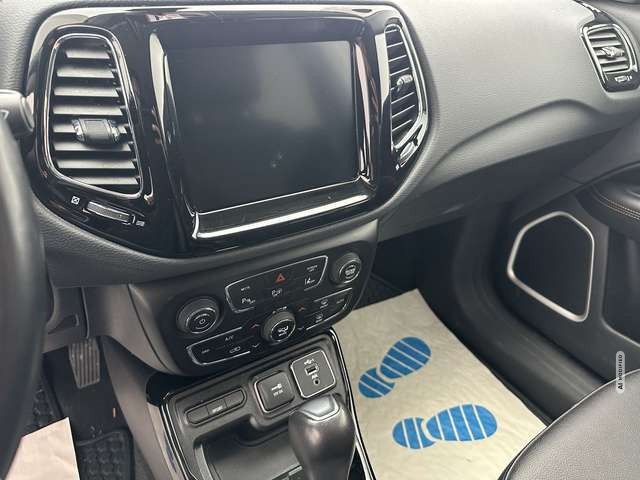 Jeep Compass Limited FWD 