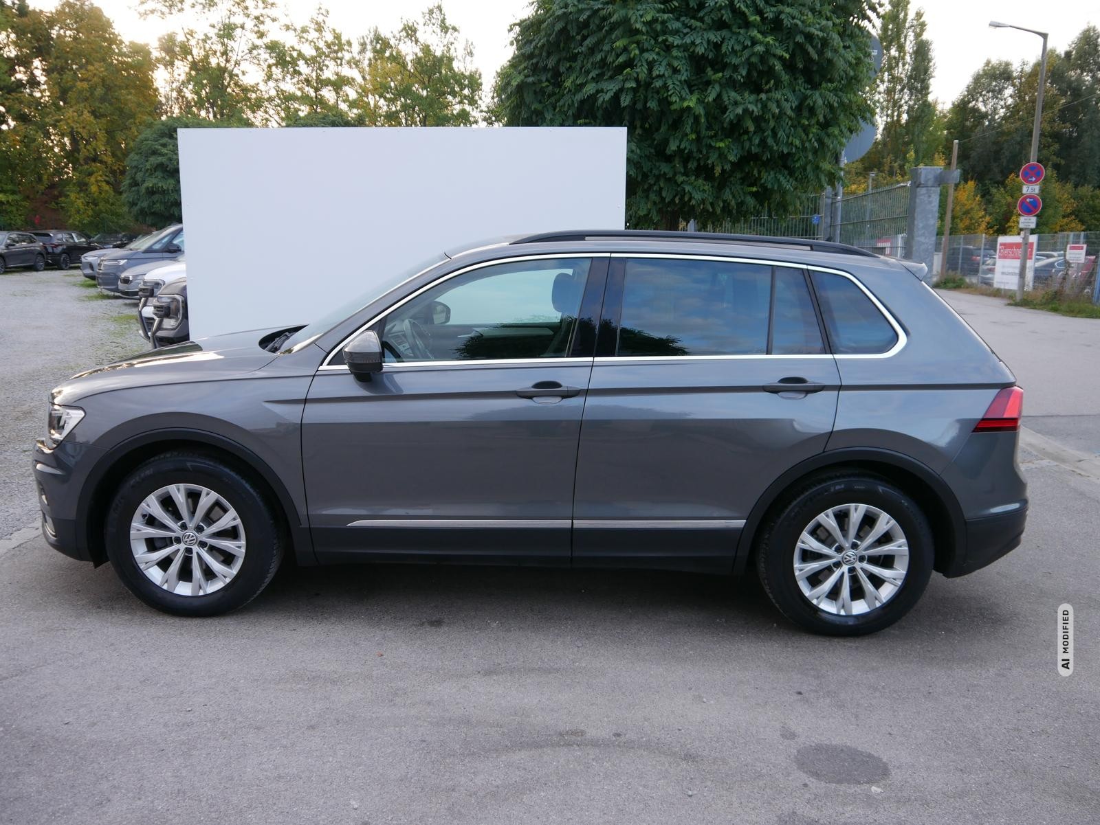 Volkswagen Tiguan 1.5 TSI ACT COMFORTLINE* ACC *AHK* WINTERPAKET * LED * NAVI * PDC * SHZG 