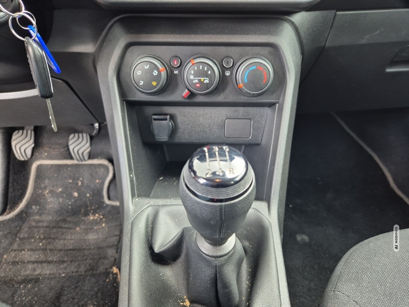 Dacia Sandero III 1.0 TCe 100 LPG Essential PDC Klima