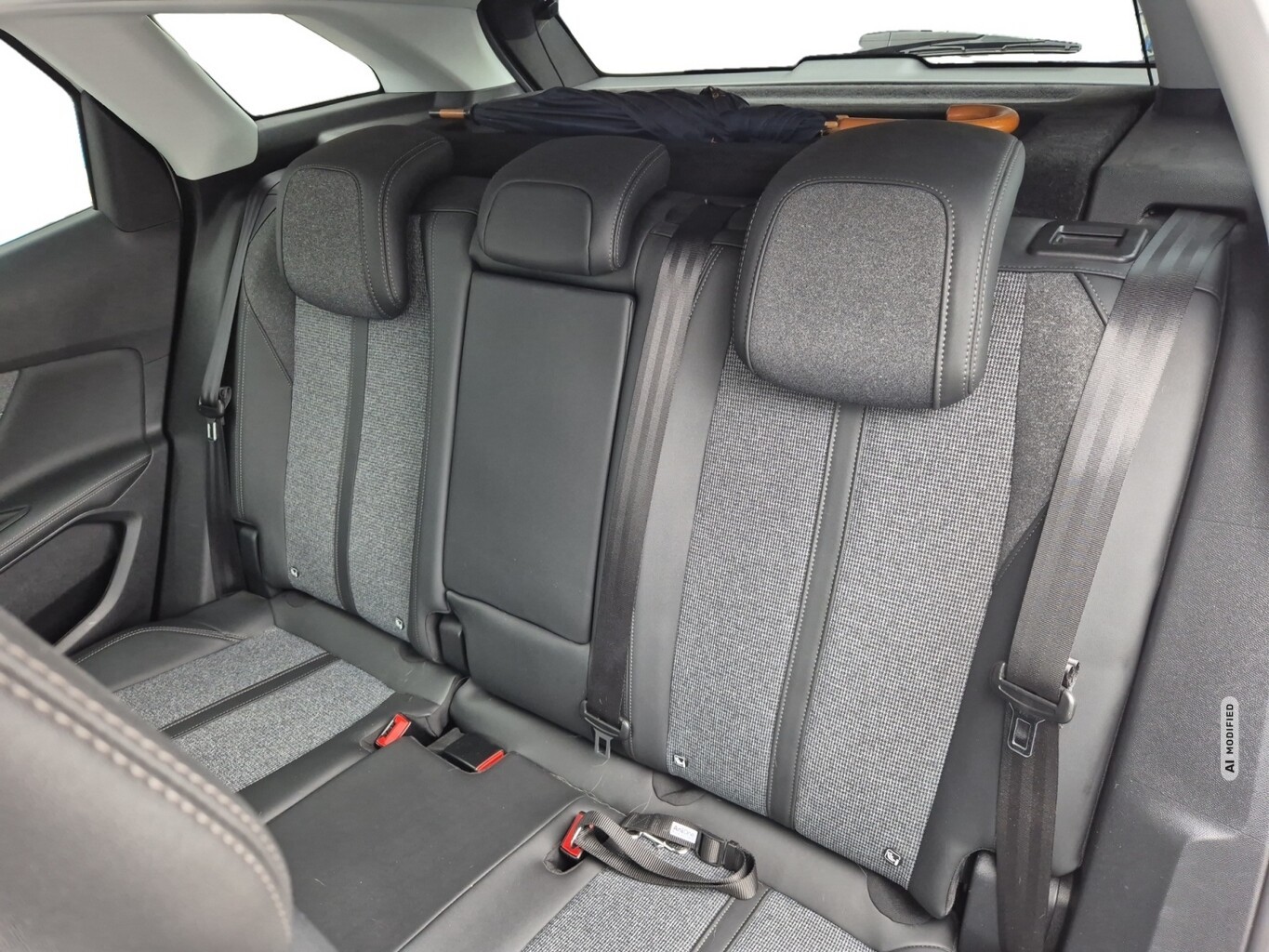 Peugeot 3008 1.2 PureTech 130 All. Business LED Nav KeyL