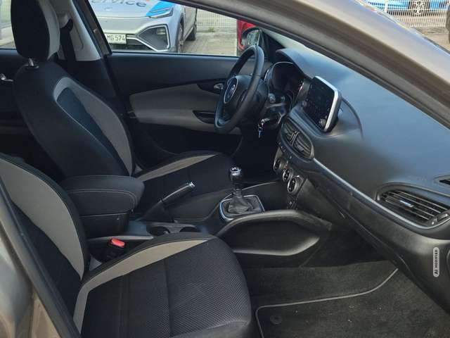 Fiat Tipo Kombi 1.4 T-Jet Lounge Bluetooth Klima