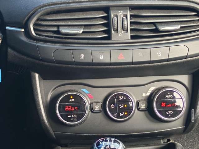 Fiat Tipo Kombi 1.4 T-Jet Lounge Bluetooth Klima