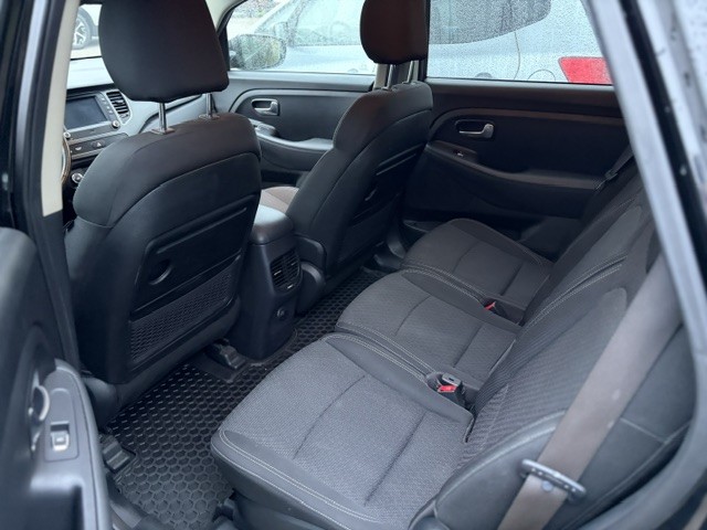 Kia Carens 2.0 GDI Vision Automatik