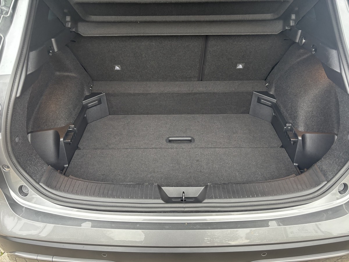 Nissan Qashqai 1.3 DIG-T N-Connecta*Winterpaket*Automatik*Allwetter