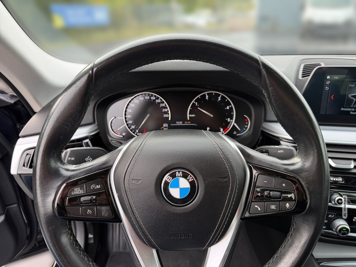 BMW 520Mild Hybrid *Nur Händler*Business Paket AHK