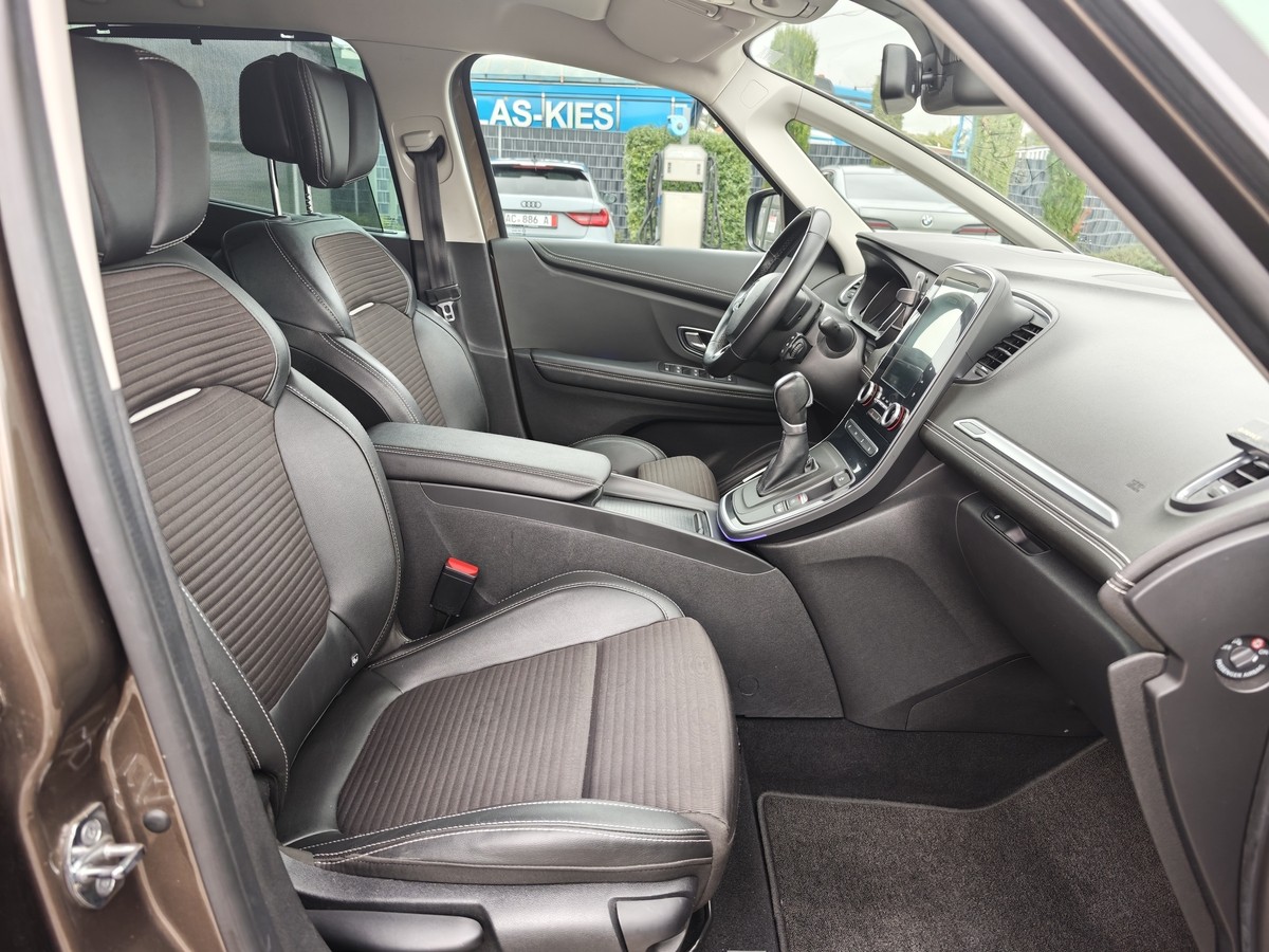 Renault Grand Scenic BOSE-Edition Navi SHZ Leder R.Kam