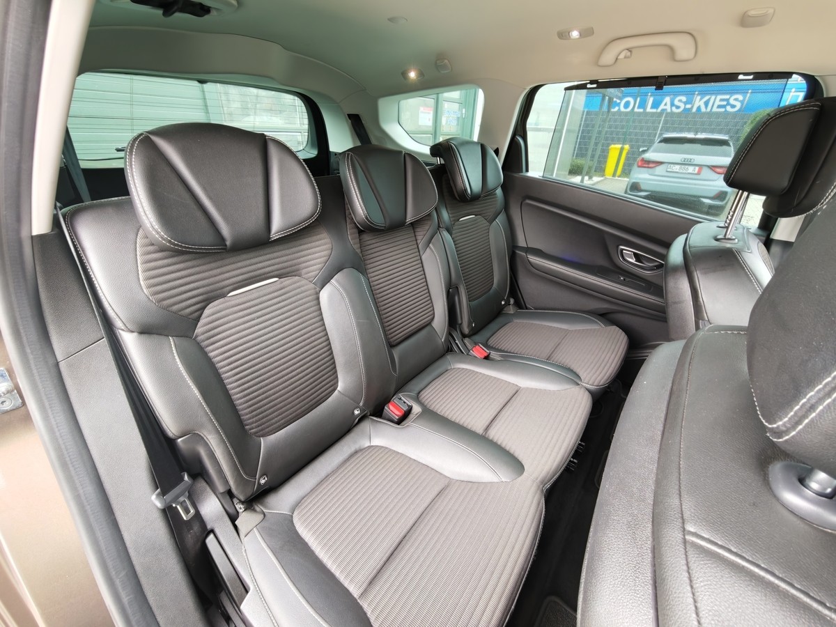 Renault Grand Scenic BOSE-Edition Navi SHZ Leder R.Kam
