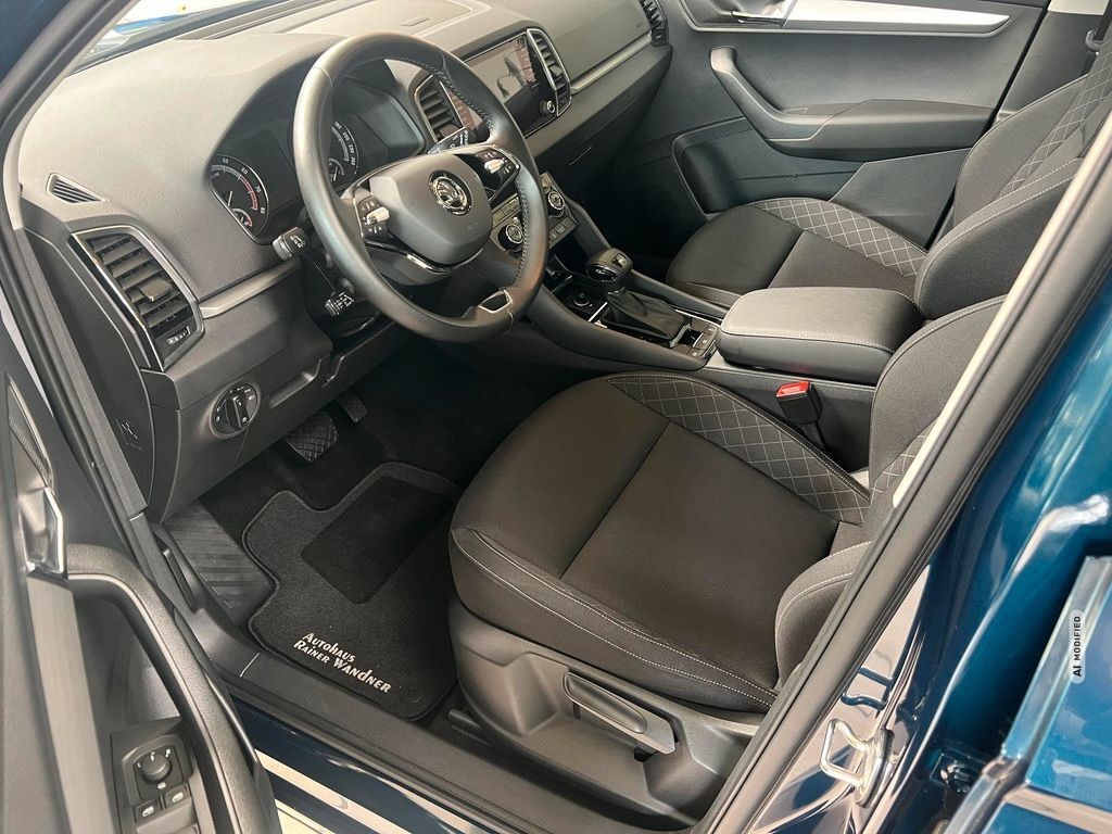 Skoda Karoq Drive 1,5 TSI DSG*AHK*NAVI*ACC*CARPLAY*
