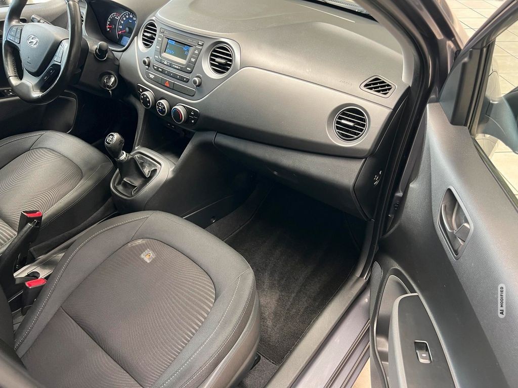 Hyundai i10 YES|SHZ|LHZ|KLIMA|Frischer Service|24M TÜV