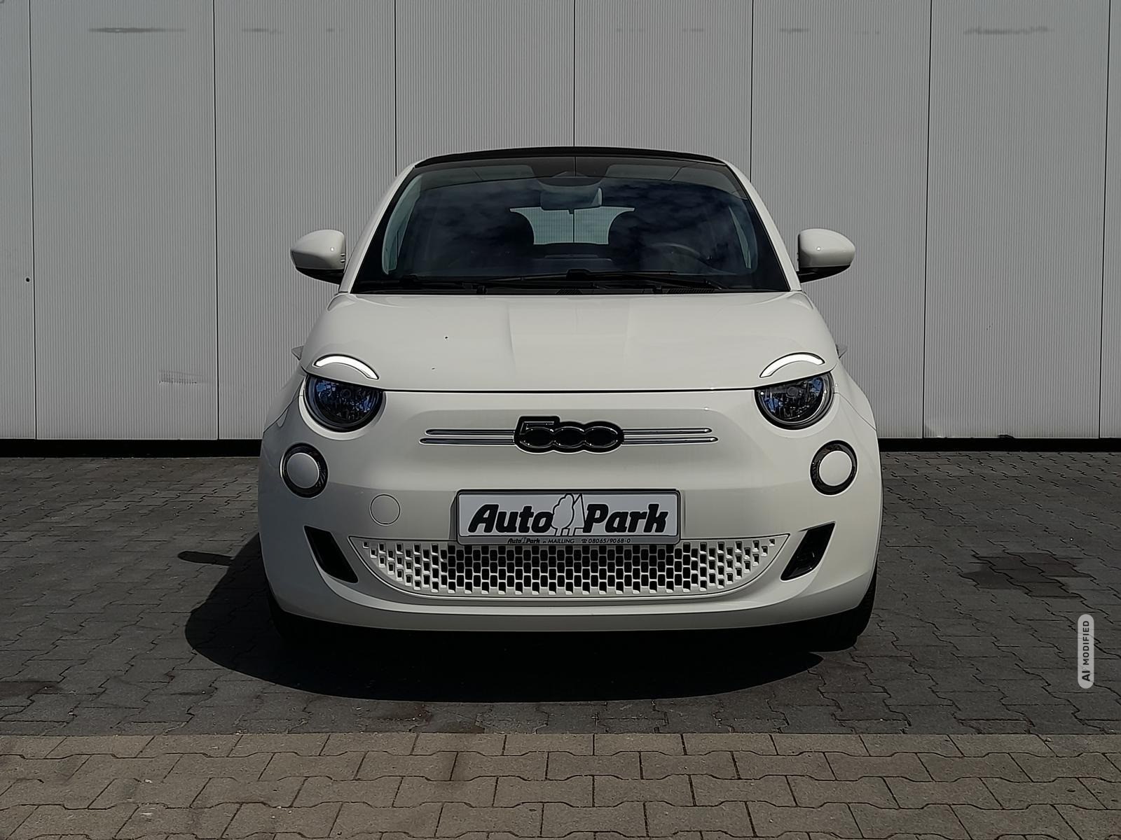 Fiat 500e 500 e Cabrio NAVI/APP~SHZ~RFK~ALU~MFL~KLIMAAUTO