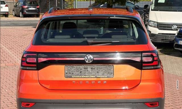 Volkswagen T-Cross AHK  ACC Apple CarPlay Android Auto SHZ Ausparkass