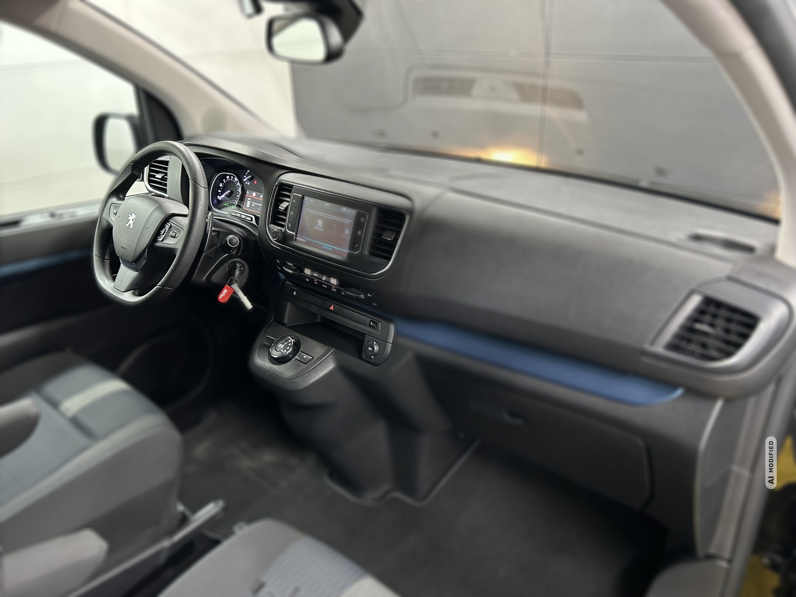Peugeot Traveller Active L2+AHK+180*+Navi+CarPlay+Sitzhz