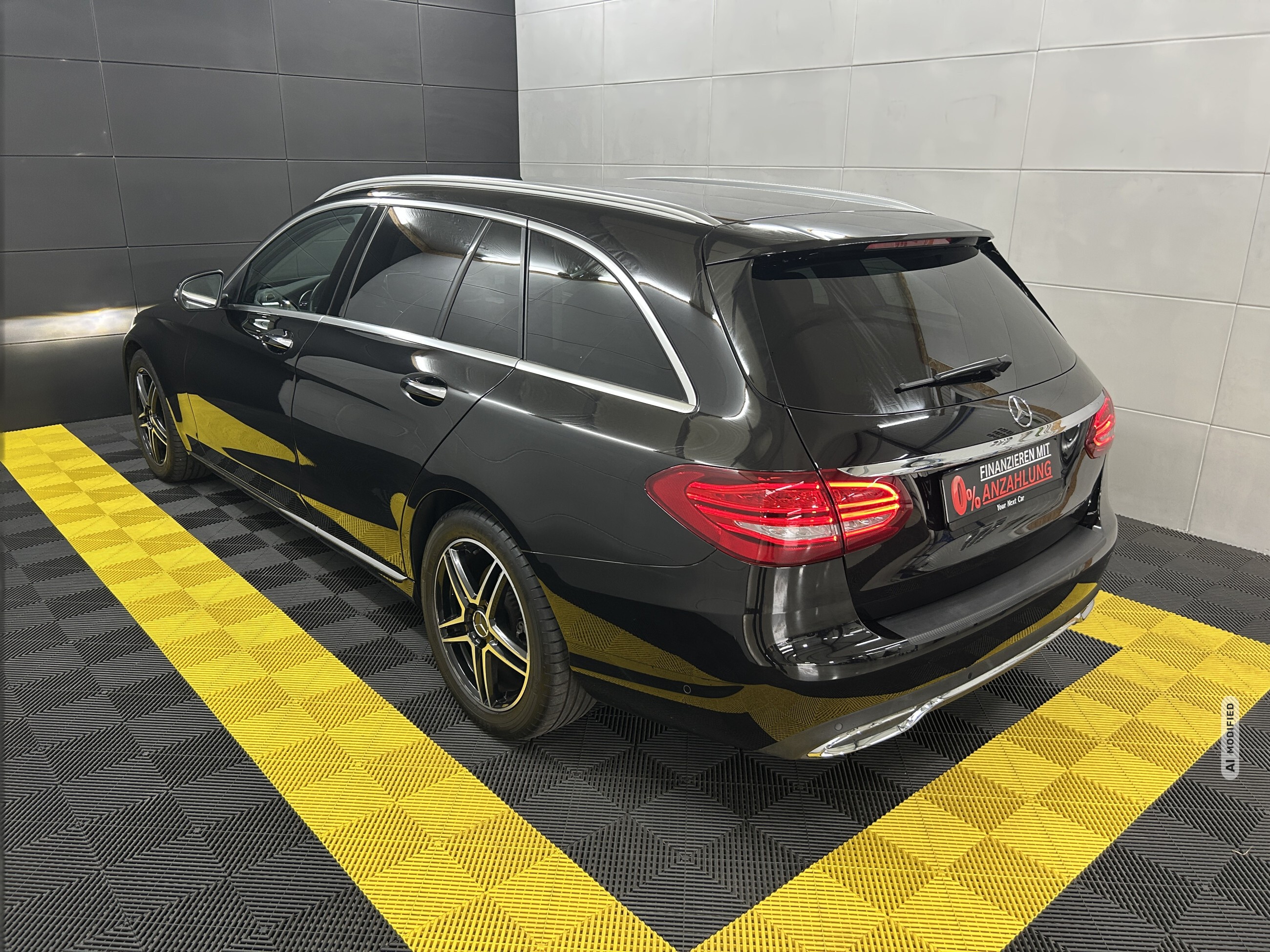 Mercedes-Benz C 220 d T Avantgarde+AHK+LED+Kam+Kessy