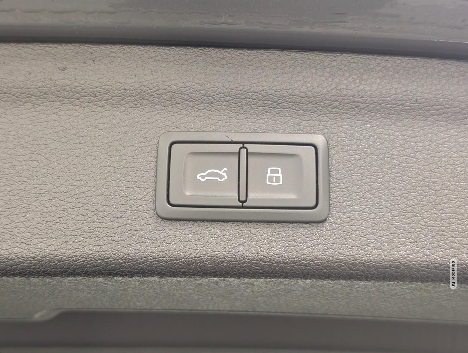 Audi Q3 Q3 LED/Navi/AHK/el.Heck/SHZ/Tempomat/17-LM