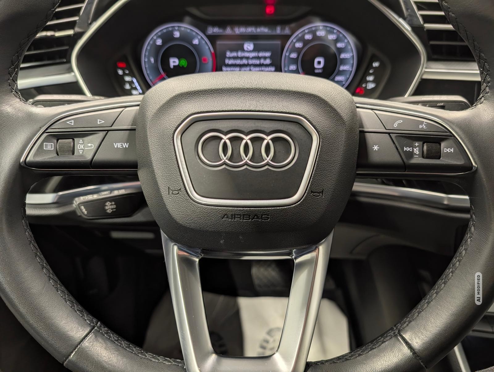 Audi Q3 Q3 LED/Navi/AHK/el.Heck/SHZ/Tempomat/17-LM