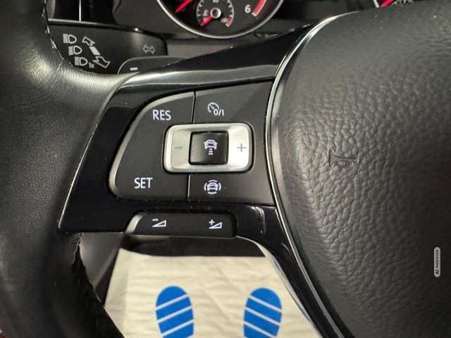 Volkswagen Golf VII Lim. 2.0 TDI Join DSG*Navi*ACC*Stdhzg*