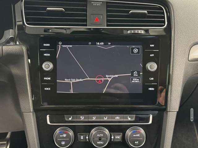 Volkswagen Golf VII Lim. 2.0 TDI Join DSG*Navi*ACC*Stdhzg*