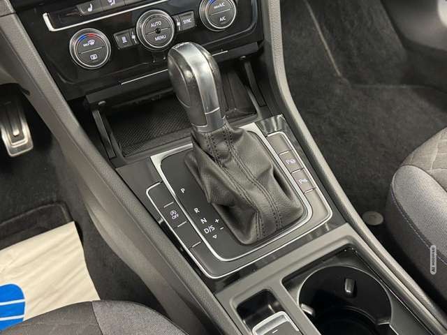 Volkswagen Golf VII Lim. 2.0 TDI Join DSG*Navi*ACC*Stdhzg*