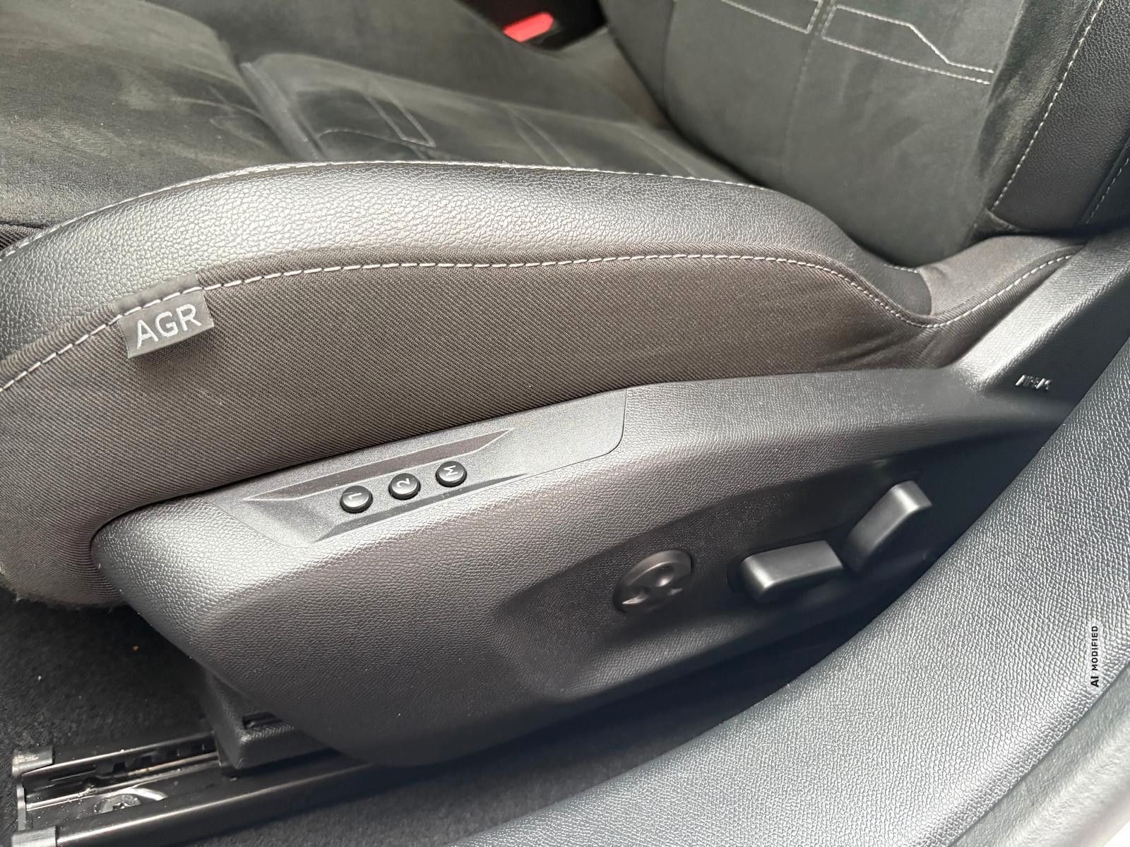 Opel Astra L Lim GS *SD 360* SHZ LHZ NAVI PDC u.v.m*