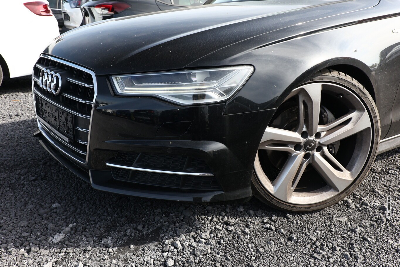 Audi A6 Avant 3.0 TDI 272 S tronic quattro 21Z S-line