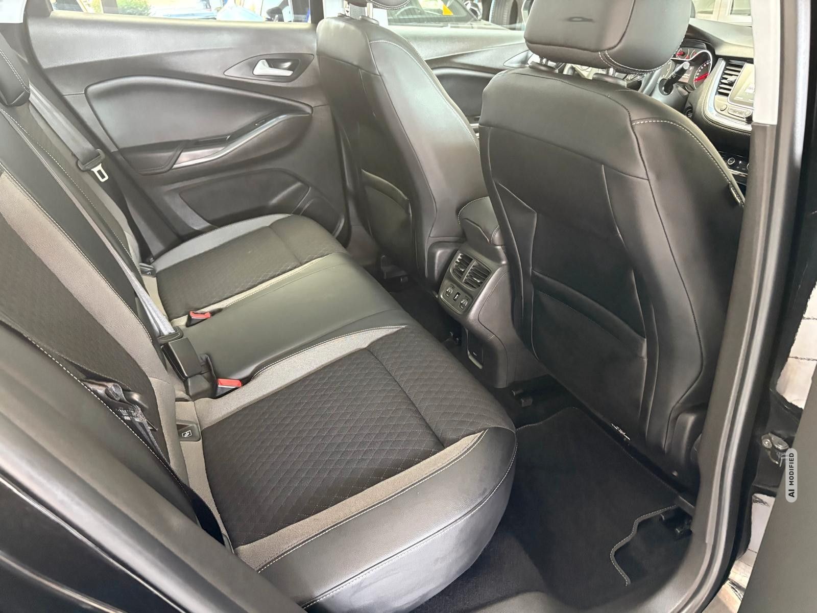 Opel Grandland X Innovation *RFK NAVI SHZ LHZ u.v.m*