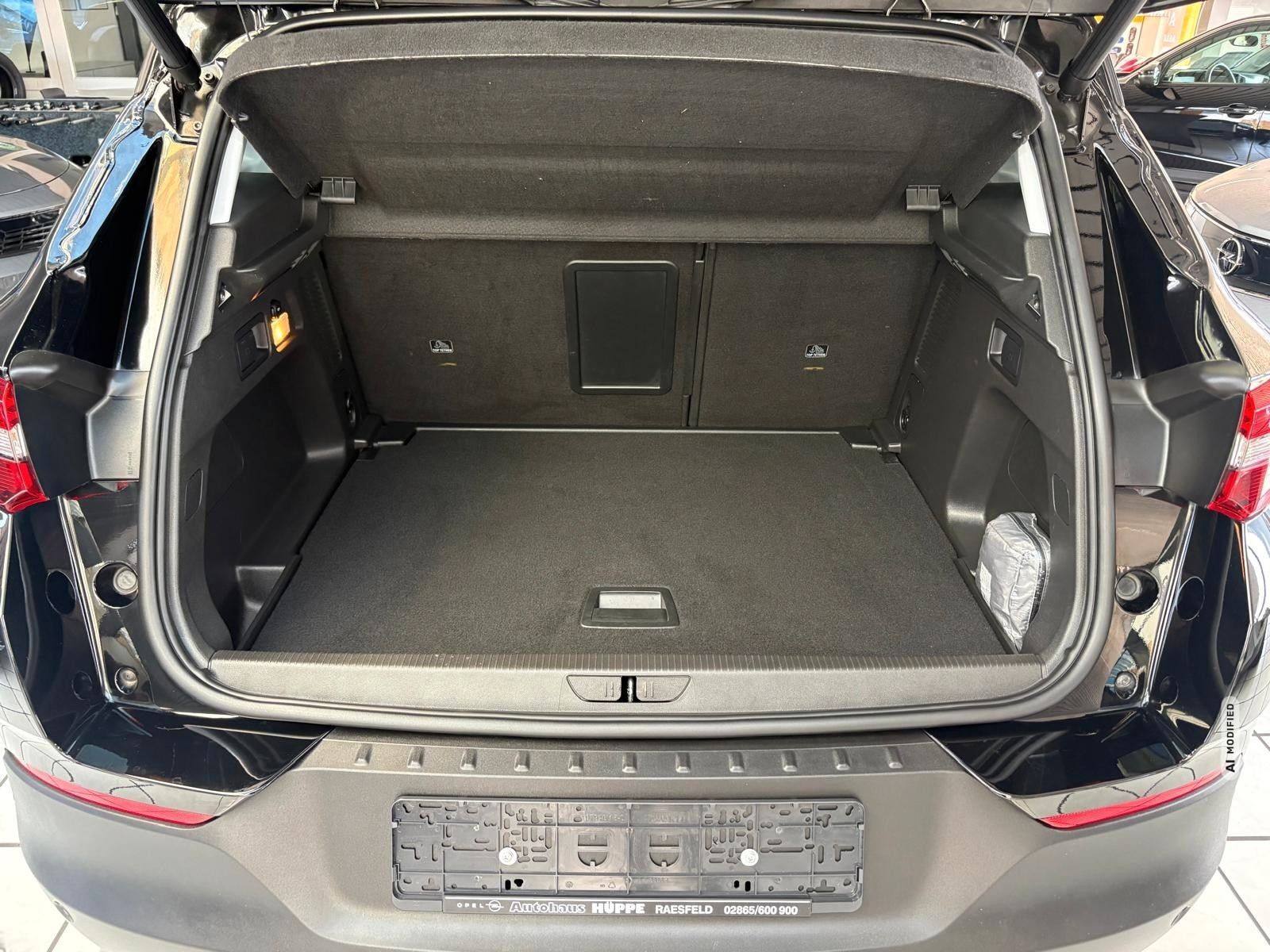 Opel Grandland X Innovation *RFK NAVI SHZ LHZ u.v.m*