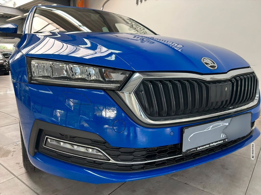 Skoda Octavia Combi Style DSG Navi Standheizung  HUD
