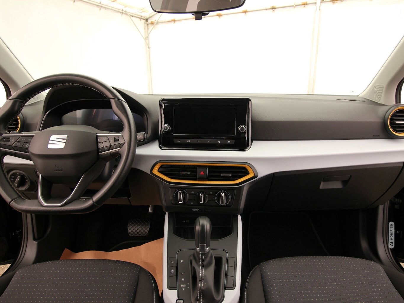 Seat Arona TSI OPF 7-DSG Style LED+TEMPOMAT+KLIMA+ALU...