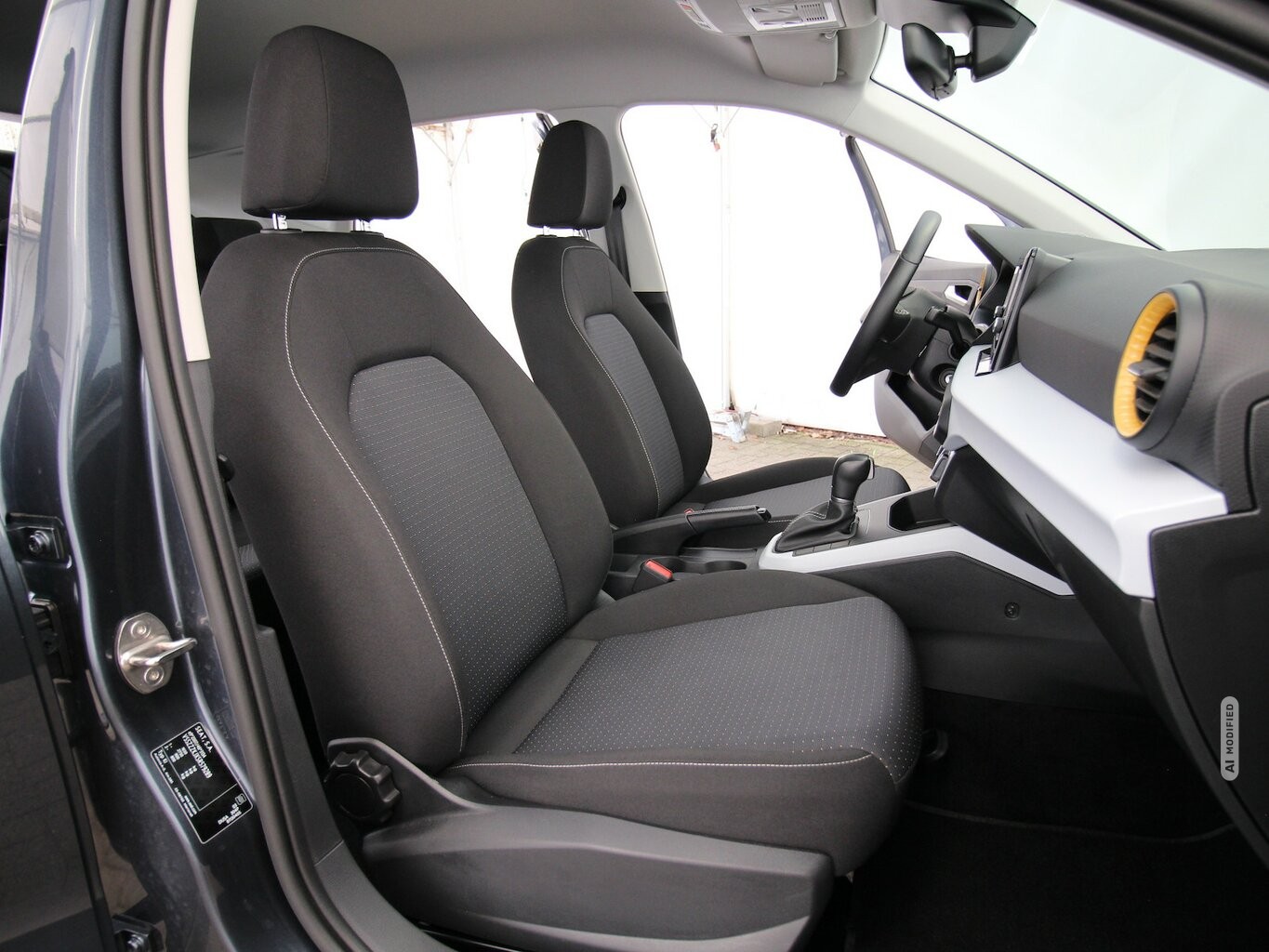 Seat Arona TSI OPF 7-DSG Style LED+TEMPOMAT+KLIMA+ALU...