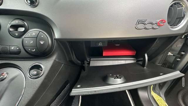 Abarth 500 e California Klima+Navi+Ganzjahr+SH+FS