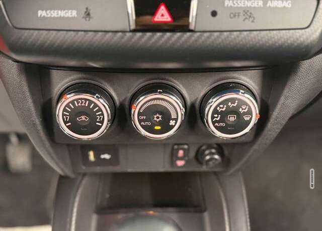 Mitsubishi ASX 1.6 2WD *KLIMAAUT*PDC*ISOFIX*AHK