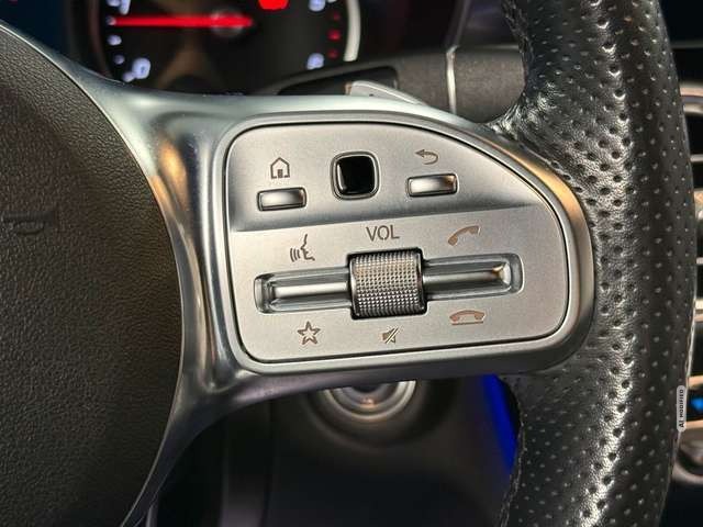 Mercedes-Benz C 300 d AMG-Line 4M LED*HUD*NAVI*360°*Burmester
