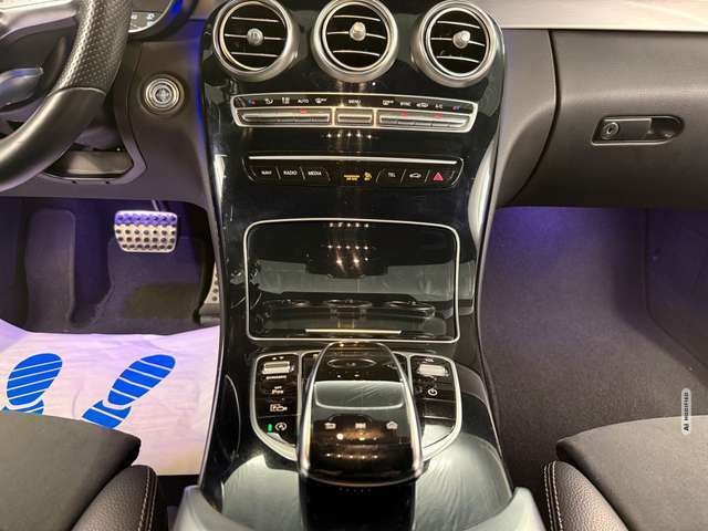 Mercedes-Benz C 300 d AMG-Line 4M LED*HUD*NAVI*360°*Burmester