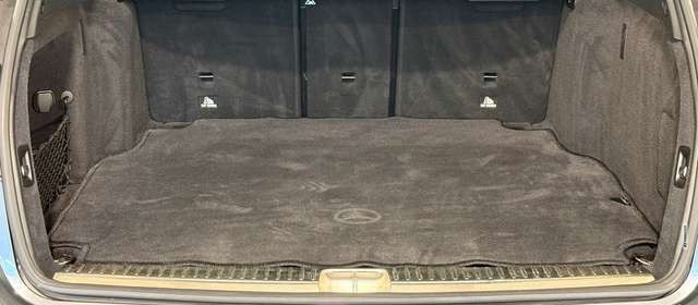Mercedes-Benz C 300 d AMG-Line 4M LED*HUD*NAVI*360°*Burmester