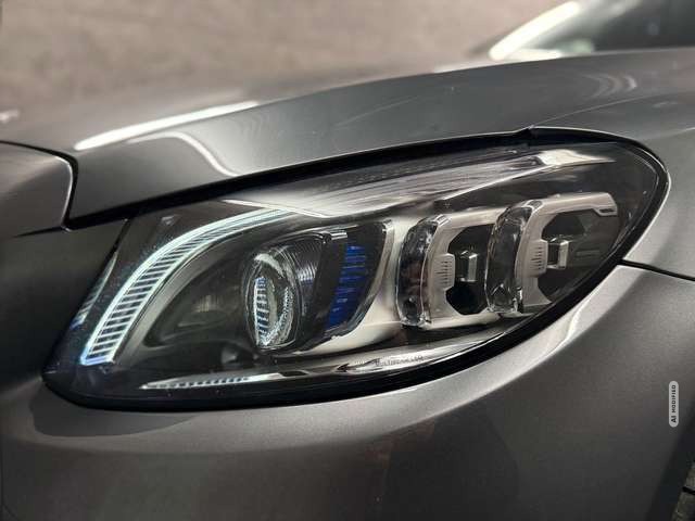 Mercedes-Benz C 300 d AMG-Line 4M LED*HUD*NAVI*360°*Burmester