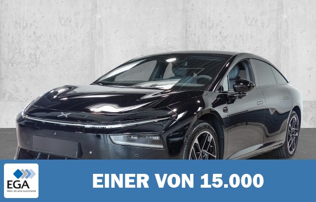 Xpeng P7 + RWD Long Range HUD Luftfederung AD Niveau Panorama Navi Leder