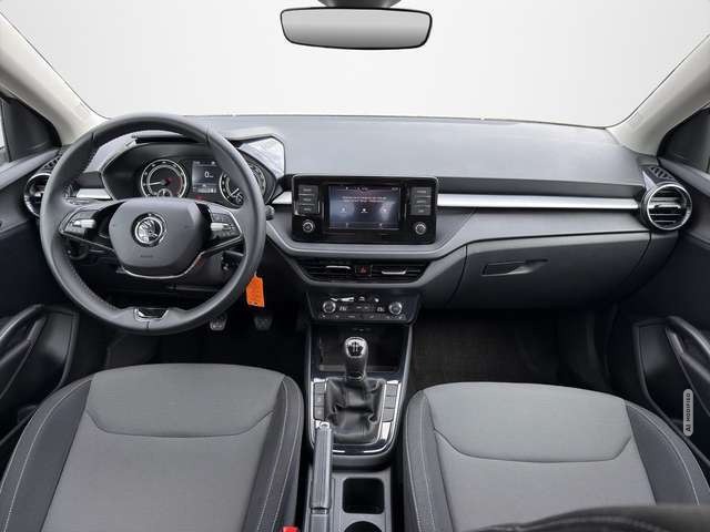Skoda Fabia 1.0 MPI Selection KLIMAAUTOMATIK / LED / SITZHEIZU
