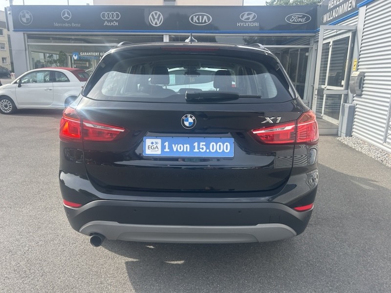 BMW X1 sDrive 18i KLIMA*SHZG*NAVI*BTH*RCD*ALU*PDC