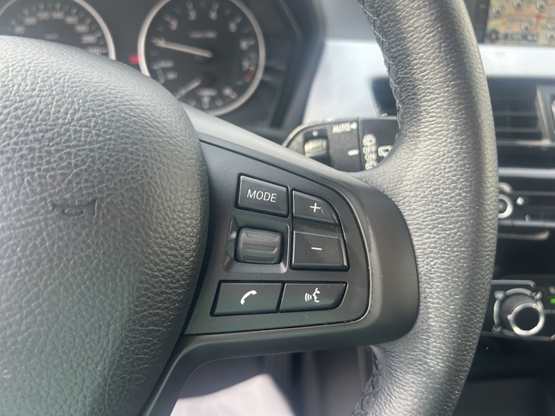 BMW X1 sDrive 18i KLIMA*SHZG*NAVI*BTH*RCD*ALU*PDC